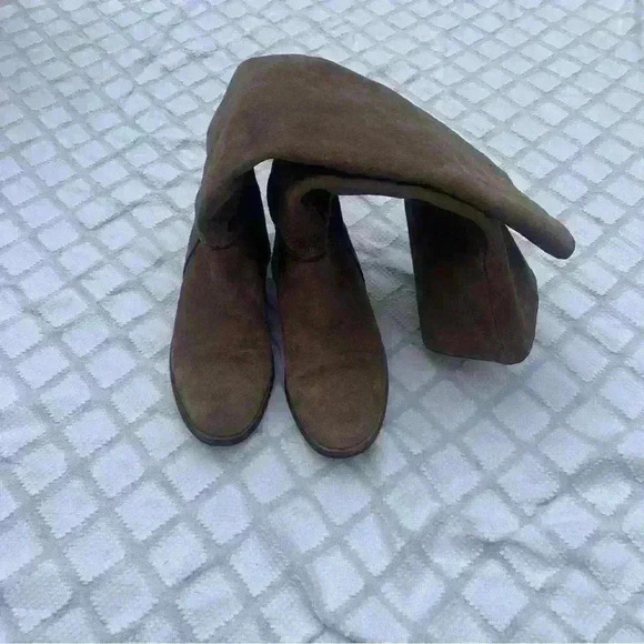 UGG Gracen Tan Suede Riding Boots 1017344 - Picture 8 of 12